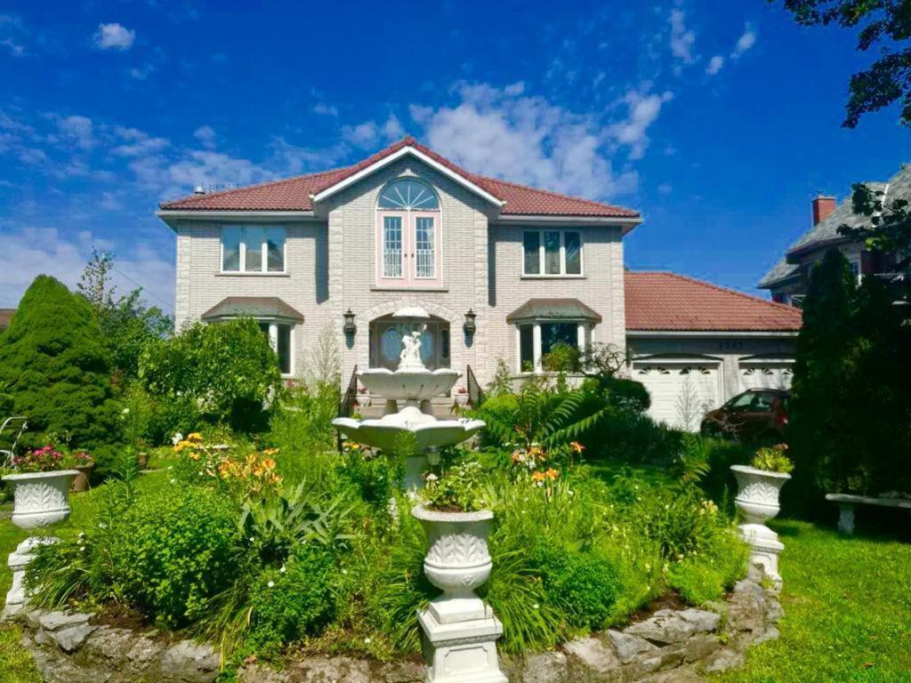 Villa Alexandrea Ніагара-Фоллс Екстер'єр фото